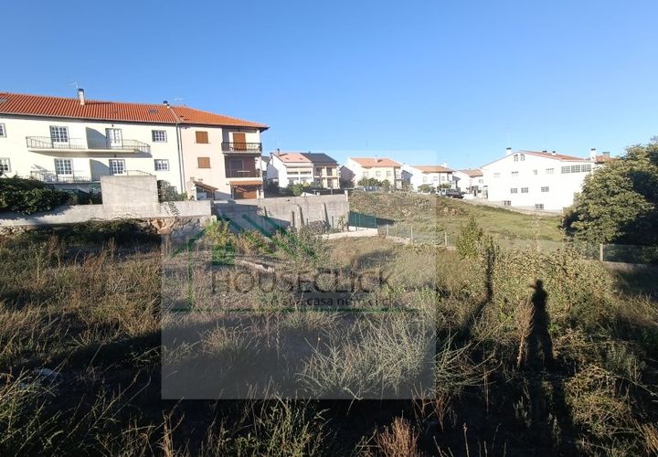 Helårsgrund i Guarda, Guarda, Guarda - € 90.000 | Ref: House_191 - foto 1