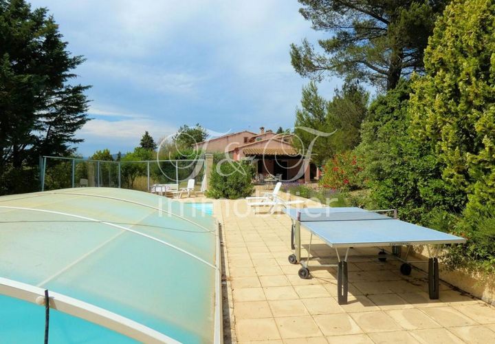 Villa i Apt, Vaucluse, Apt - € 650.000 | Ref: LUB-000952 - foto 1