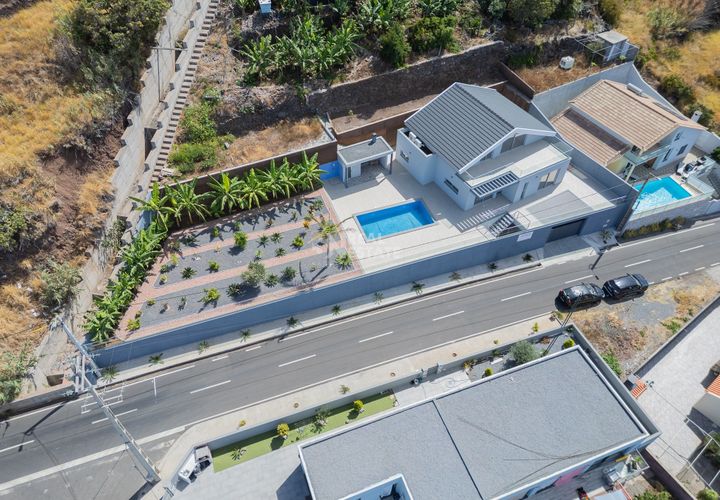 Villa i Calheta, Madeira, Calheta - € 1.195.000 | Ref: 071702 - foto 1