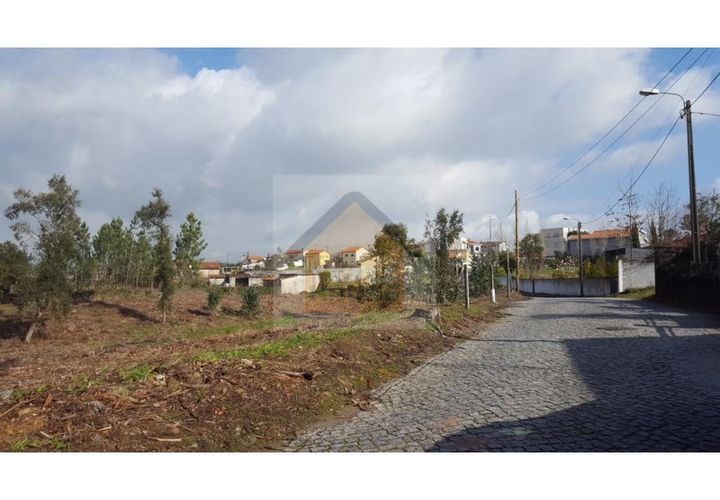 Helårsgrund i Valongo, Porto, Valongo - € 600.000 | Ref: 997 - foto 1