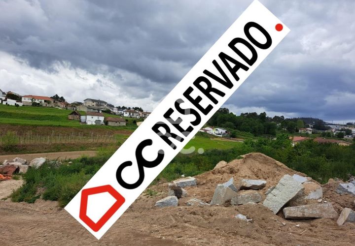 Helårsgrund i Lousada, Porto, Lousada - € 150.000 | Ref: 365/T/02499 - foto 1