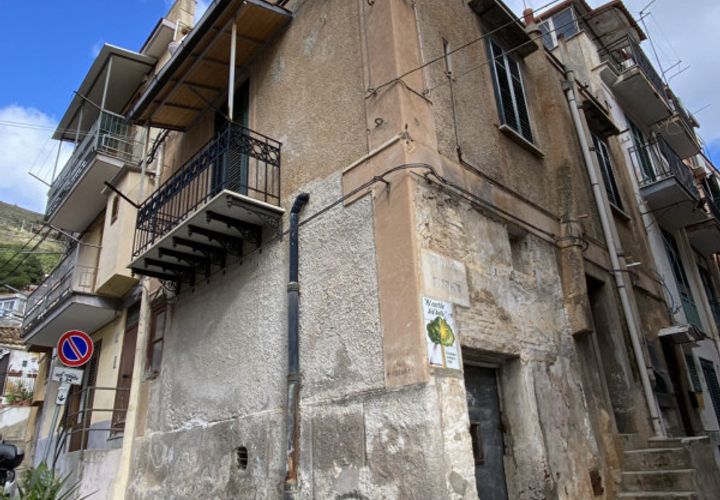 Villa a Monreale, Palermo, Monreale - € 33.000 | Ref: V.05 - foto 1
