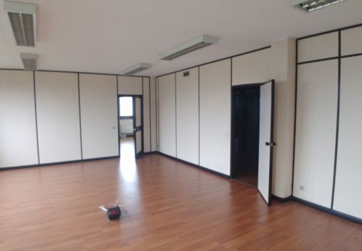 Erhvervsejendom i Segrate, Milan, Segrate - € 12.416 | Ref: UL2429 - foto 1