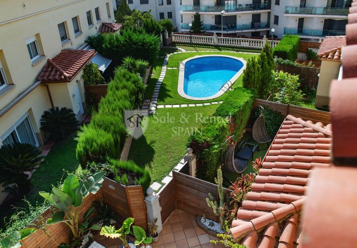 Rækkehus i Lloret De Mar, Gerona, Lloret De Mar - € 625.000 | Ref: 2203 - foto 1
