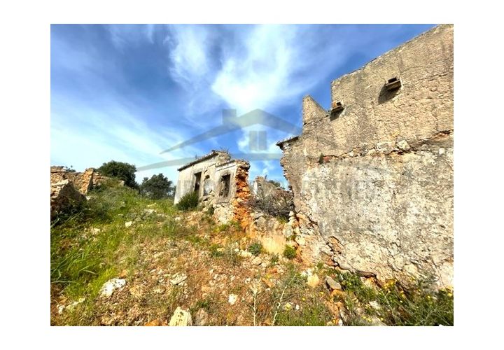 Helårsgrund i Quelfes, Faro, Quelfes - € 250.000 | Ref: SÒL372 - foto 1