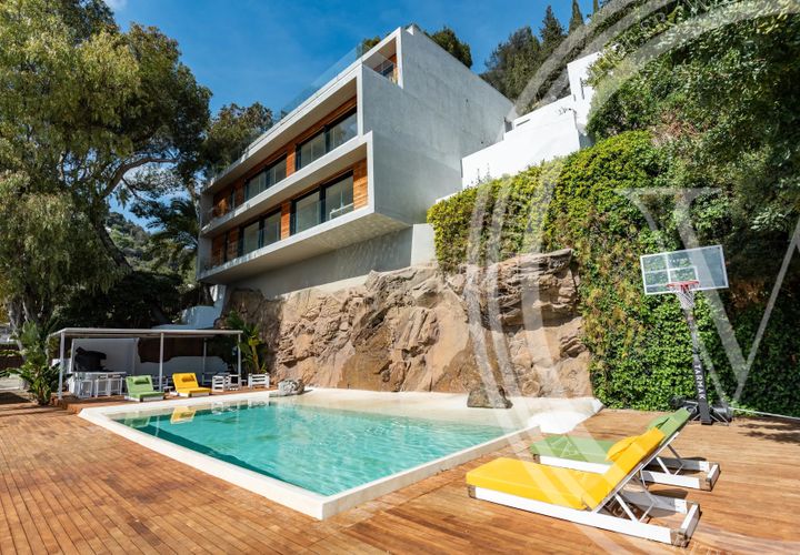 Villa i Roquebrune-Cap-Martin, Alpes-Maritimes, Roquebrune-Cap-Martin - € 8.500.000 | Ref: 82437645 - foto 1