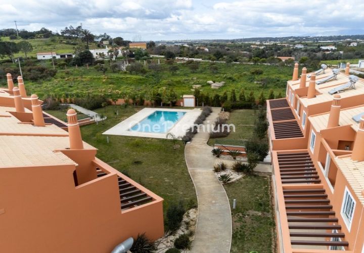 Villa i Alcantarilha, Faro, Alcantarilha - € 445.000 | Ref: 1040 - foto 1