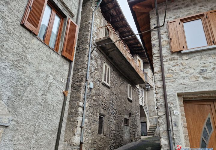 Landejendom i Cerveno, Brescia, Cerveno - € 19.000 | Ref: IMM.130 - foto 1