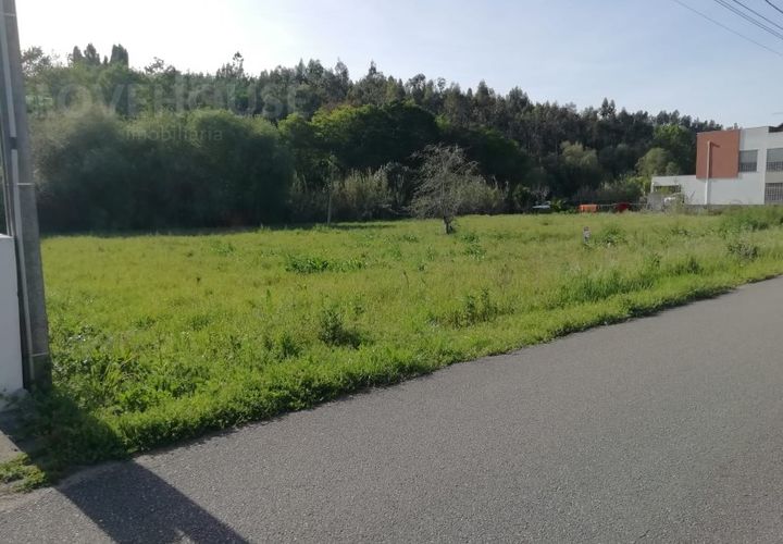 Helårsgrund i Agueda, Aveiro, Agueda - € 100.000 | Ref: LHE190423 - foto 1