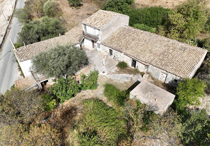 Villa i Ragusa, Ragusa, Ragusa - € 119 000 | Ref: Z 17 - foto 1