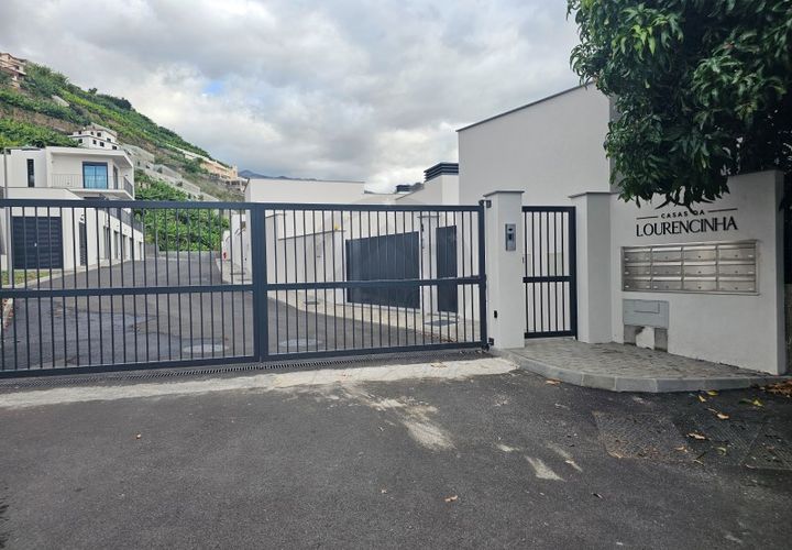 Byhus i Camara de Lobos, Madeira, Camara de Lobos - € 545.000 | Ref: IC_604E - foto 1