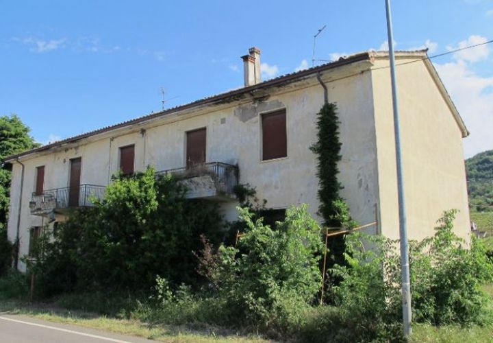 Villa i Ronca, Verona, Ronca - € 205.976 | Ref: AT25052026 - foto 1
