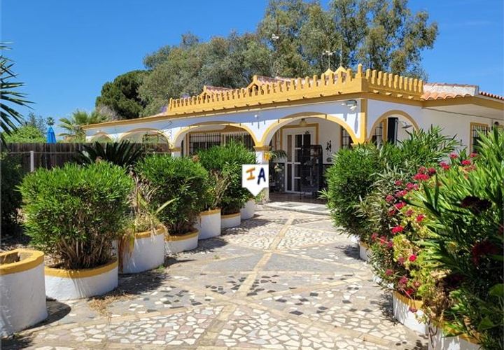 Villa i Marchena, Sevilla, Marchena - € 260 000 | Ref: VL1162 - foto 1