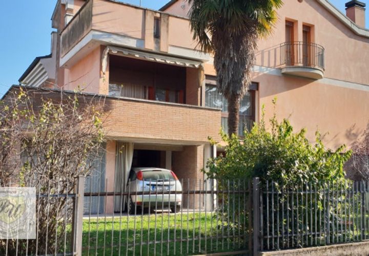 Villa a Este, Padua, Este - € 320.000 | Ref: BE111 - foto 1