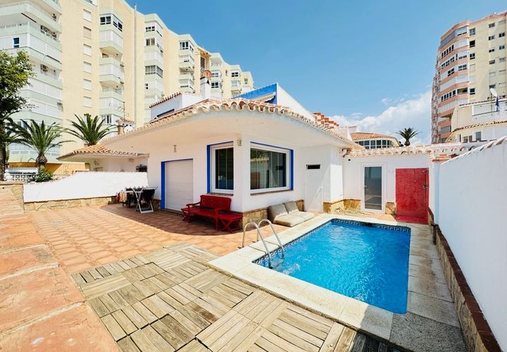 Villa a Torrox Costa, Malaga, Torrox Costa - € 630.000 | Ref: MLH514 - foto 1