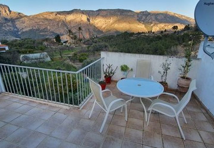 Villa a Benimantell, Alicante, Benimantell - € 396.000 | Ref: 6389 H - foto 1