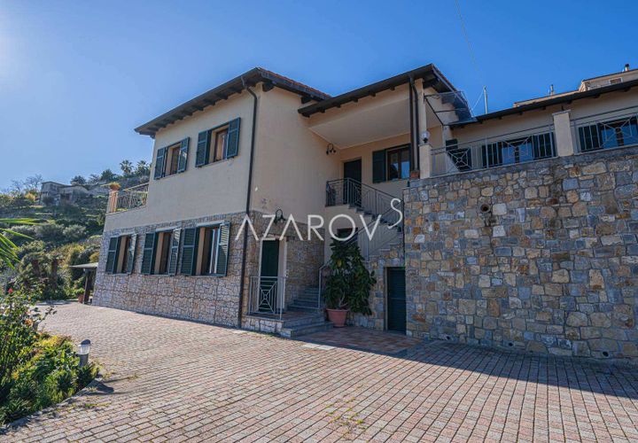 Villa a Bordighera, Imperia, Bordighera - € 750.000 | Ref: 5435 - foto 1