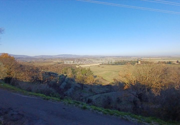 Granja a Chiusi, Siena, Chiusi - € 400.000 | Ref: AZ55 - foto 1