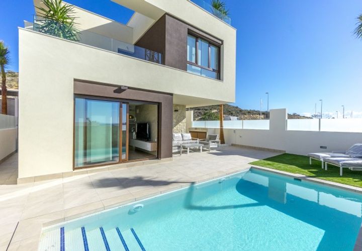 Villa a Rojales, Alicante, Rojales - € 450.000 | Ref: CQ00105 - foto 1
