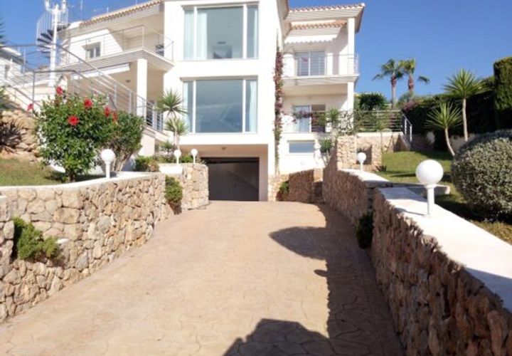 Villa a Santa Ponsa, Mallorca, Santa Ponsa - € 15.000/mes | Ref: EE1942 - foto 1