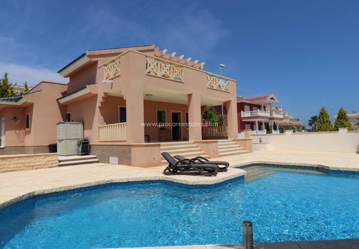 Villa i Ciudad Quesada, Alicante, Ciudad Quesada - € 595.000 | Ref: PCE-1382 - foto 1