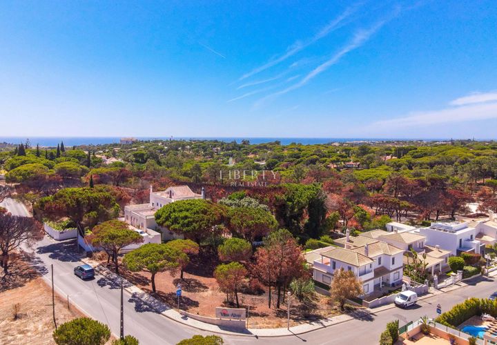 Helårsgrund i Almancil, Faro, Almancil - € 2.075.000 | Ref: LBRT177 - foto 1