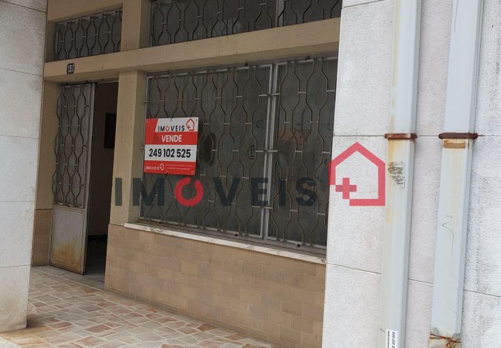 Erhvervsejendom i Ourem, Santarem, Ourem - € 160.000 | Ref: 00611 - foto 1