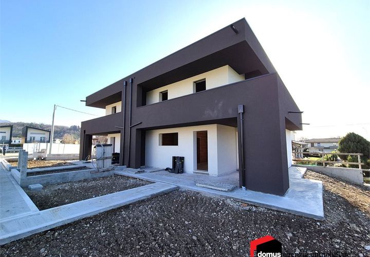 Villa a Carre, Vicenza, Carre - € 280.000 | Ref: A031 - foto 1