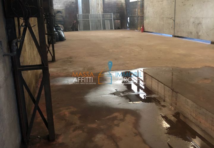 Erhvervsejendom i Massa, Massa and Carrara, Massa - € 300.000 | Ref: 2522 - foto 1