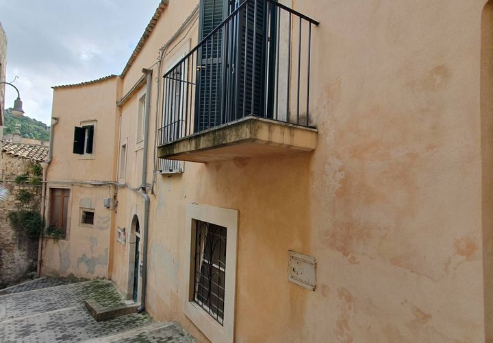 Villa i Modica, Ragusa, Modica - € 235.000 | Ref: 11143 - foto 1