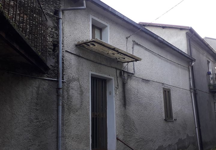 Byhus i Decollatura, Catanzaro, Decollatura - € 25.000 | Ref: 36 - foto 1