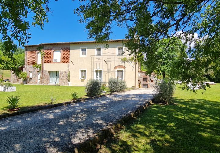 Villa i Lucca, Lucca, Lucca - € 1.550.000 | Ref: IA02133 - foto 1