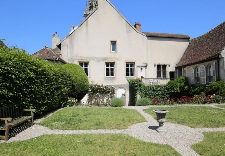 Villa i Autun, Saone-et-Loire, Autun - € 475.000 | Ref: 5469 - foto 1