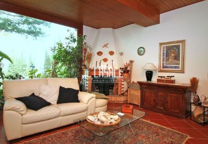 Villa a Pelago, Florence, Pelago - € 450.000 | Ref: 1648 - foto 1