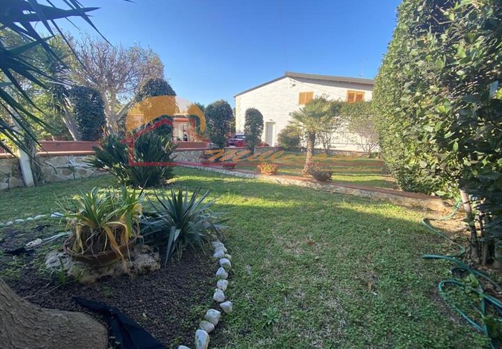 Villa a Siracusa, Siracusa, Siracusa - € 430.000 | Ref: RIF883/430PIZZUTA - foto 1