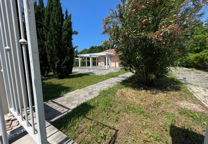 Villa a Pietrasanta, Lucca, Pietrasanta - € 1.200.000 | Ref: 1826 - foto 1