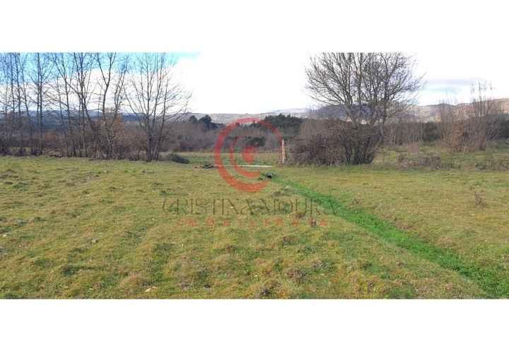 Helårsgrund i Chaves, Vila Real, Chaves - € 39.000 | Ref: CM01-0071 - foto 1