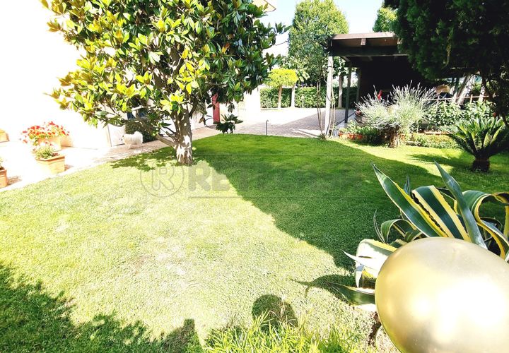 Villa a Pescara, Pescara, Pescara - € 550.000 | Ref: 1228-V - foto 1
