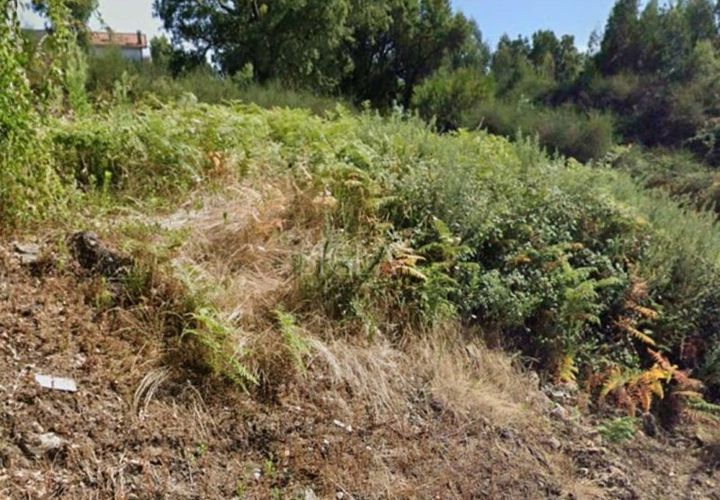 Helårsgrund i Pedroso, Porto, Pedroso - € 65.000 | Ref: 150/23 - foto 1
