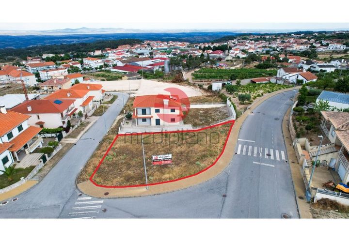 Helårsgrund i Meda, Guarda, Meda - € 51.000 | Ref: 364/MDA - foto 1