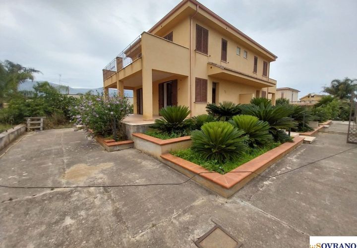 Villa a Carini, Palermo, Carini - € 260.000 | Ref: 78/21b - foto 1