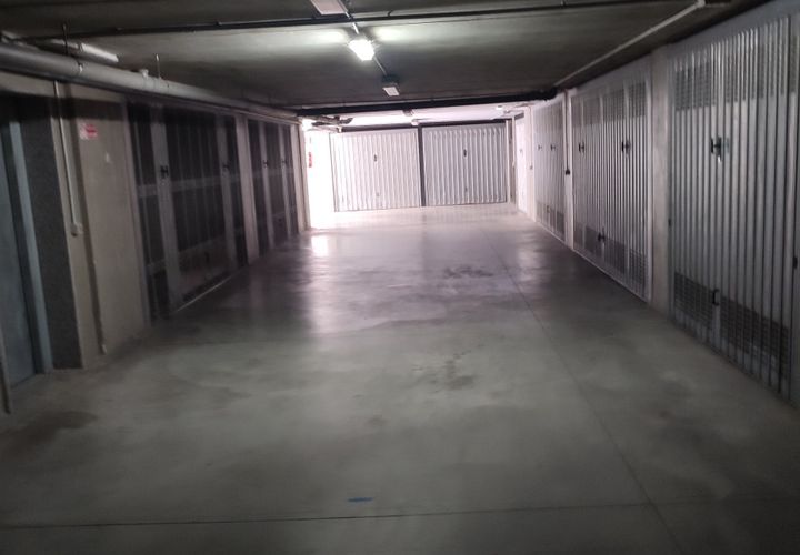 Parkeringsplads i Bari, Bari, Bari - € 40.000 | Ref: 55 - ESV-325 - foto 1