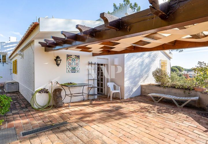 Villa i Albufeira, Faro, Albufeira - € 1.000.000 | Ref: VAP251546 - foto 1