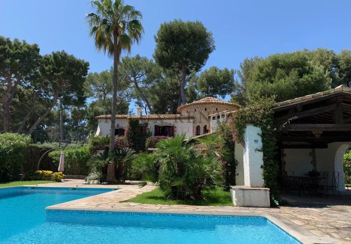 Villa i Antibes, Alpes-Maritimes, Antibes - € 4.400.000 | Ref: 82859172 - foto 1
