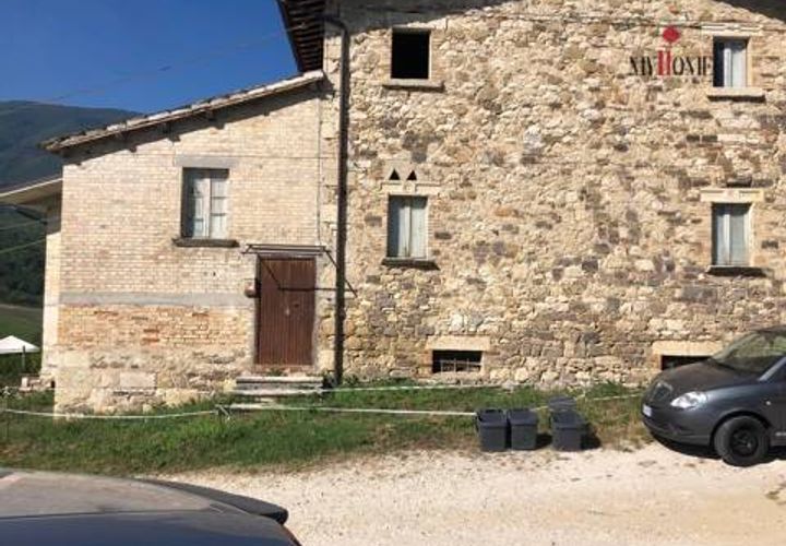 Landejendom i Folignano, Ascoli Piceno, Folignano - € 180.000 | Ref: VS014 - foto 1