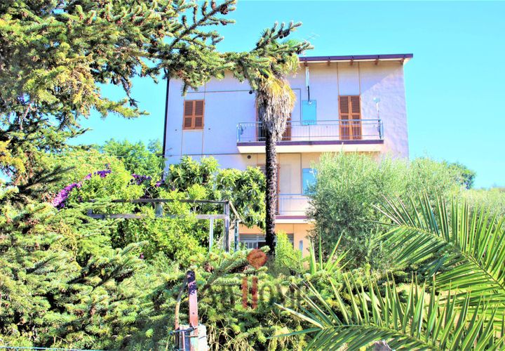 Villa a Massignano, Ascoli Piceno, Massignano - € 300.000 | Ref: VS096 - foto 1