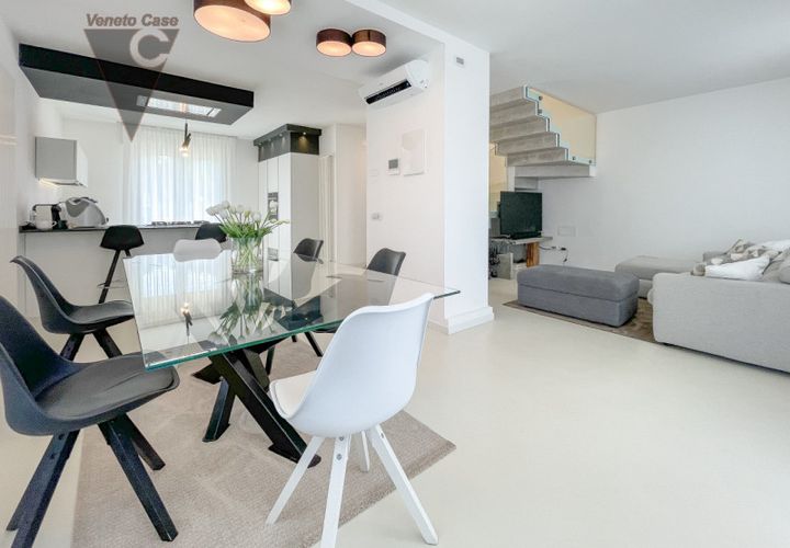 Villa a Stra, Venice, Stra - € 340.000 | Ref: STR405 - foto 1