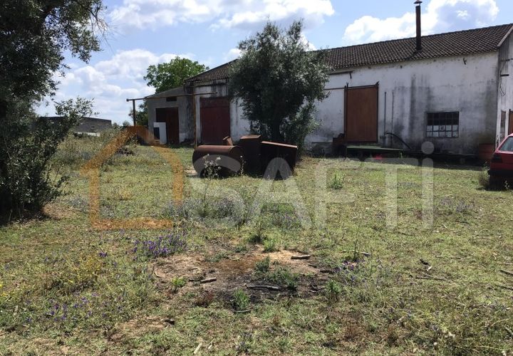 Erhvervsejendom i Abrantes, Santarem, Abrantes - € 160.000 | Ref: SAFTI:003640 - foto 1