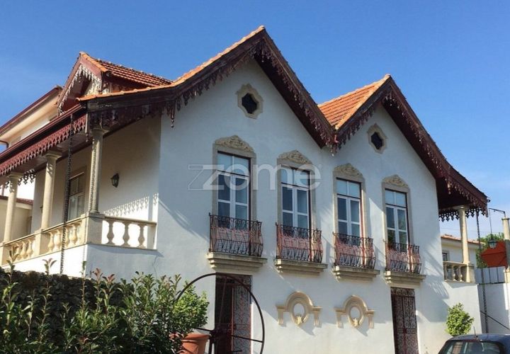 Gård i Ervedosa do Douro, Viseu, Ervedosa do Douro - € 850 000 | Ref: ZMPT559352 - foto 1