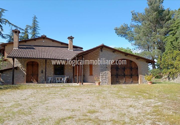 Villa a Paciano, Perugia, Paciano - € 570.000 | Ref: VL245 - foto 1